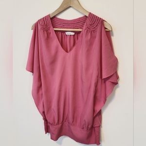 Short sleeve butterfly sleeve pink top